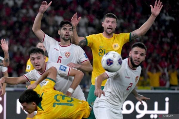 Australia Berjuang untuk Tiga Poin Melawan Timnas Indonesia di Sydney Australia Berjuang untuk Tiga Poin Melawan Timnas Indonesia di Sydney