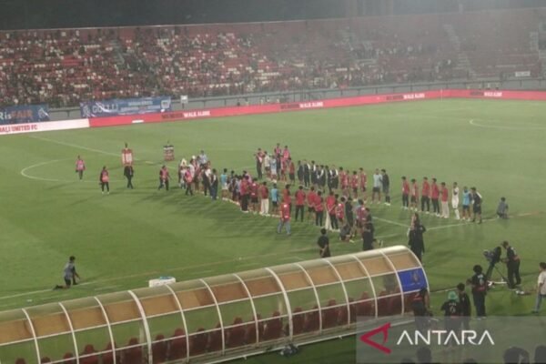 Stefano Cugurra Bid Farewell: Bali United Gelar Acara Perpisahan Stefano Cugurra Bid Farewell: Bali United Gelar Acara Perpisahan