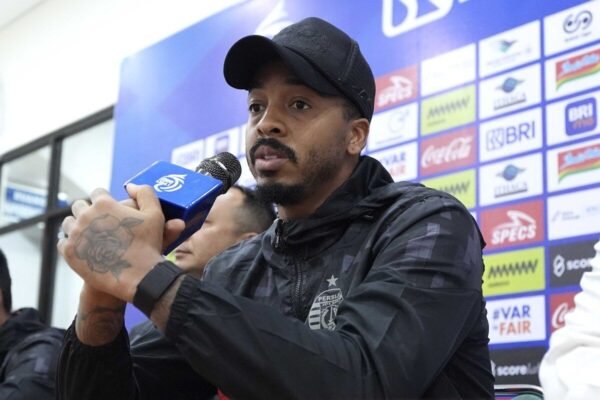 Eduardo Berkomitmen: Persija Akan Dapatkan yang Terbaik di Kandang PSS Eduardo Berkomitmen: Persija Akan Dapatkan yang Terbaik di Kandang PSS