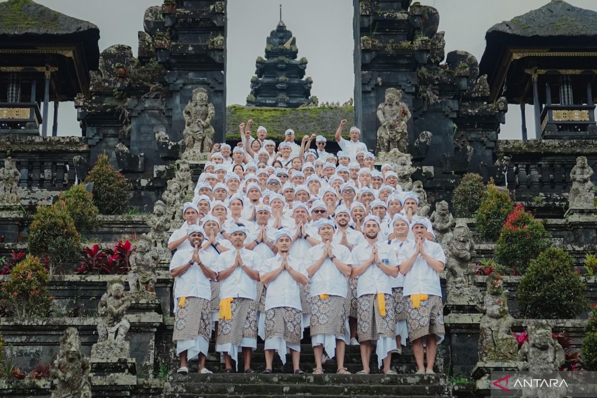 Bali United Laksanakan Tradisi Spiritual Menyambut Kompetisi 2025/2026