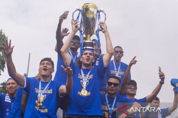 Persib Membawa 24 Pemain untuk Pemusatan Latihan di Thailand Persib Membawa 24 Pemain untuk Pemusatan Latihan di Thailand