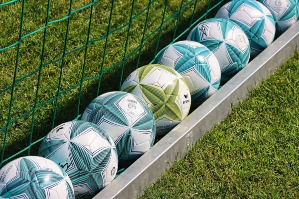 Pembinaan Sepak Bola Denpasar: Tantangan dan Peluang